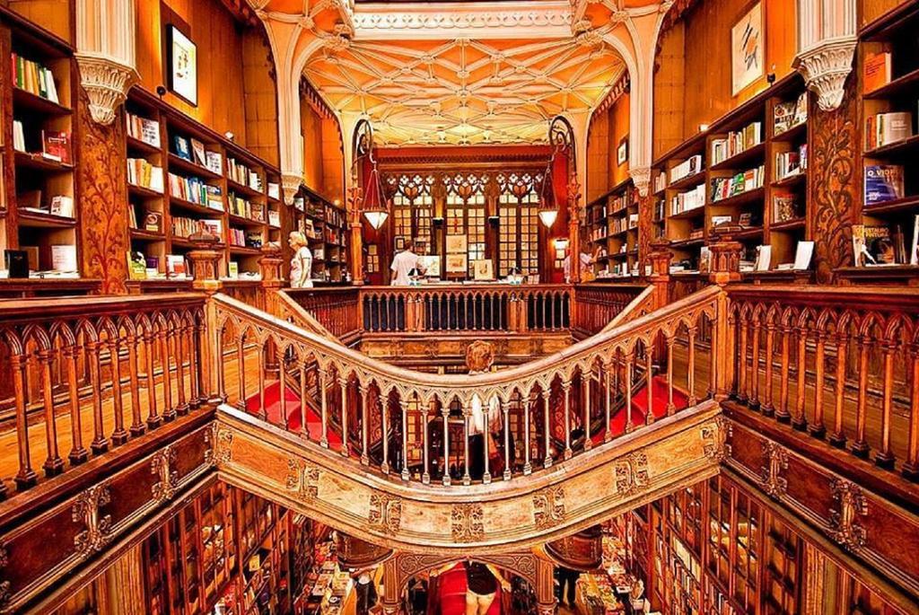 Porto Lodge Экстерьер фото